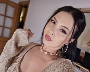Clara