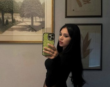 Jhenny